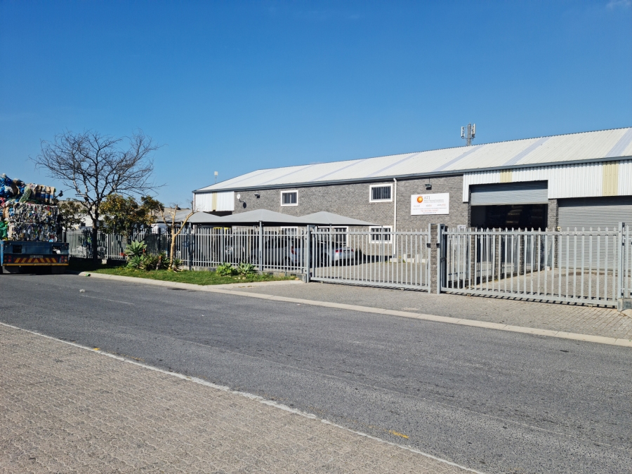 To Let commercial Property for Rent in Blackheath Industrial Western Cape